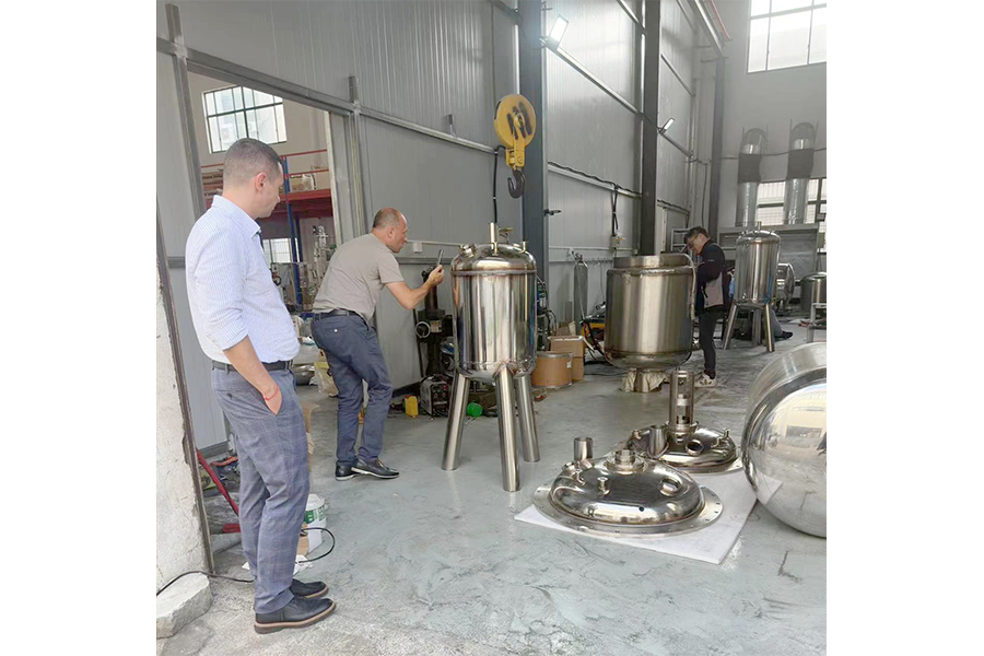 Client Checked Stainless Steel Reactors Production And Stainless Steel Processing Workshop